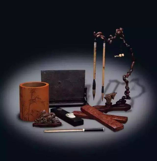 珠宝与文玩，你认为哪个更有收藏价值？  第2张