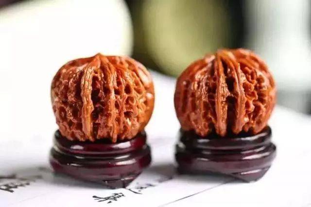 珠宝与文玩，你认为哪个更有收藏价值？  第6张