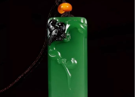 和田玉碧玉有黑点到底好不好？  第9张