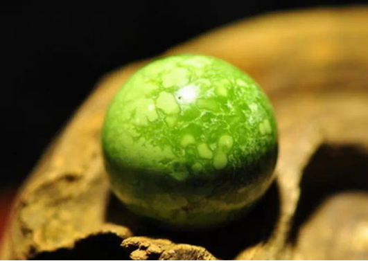 图文详解绿松石之颜色分类及优劣，你好哪一色？  第24张