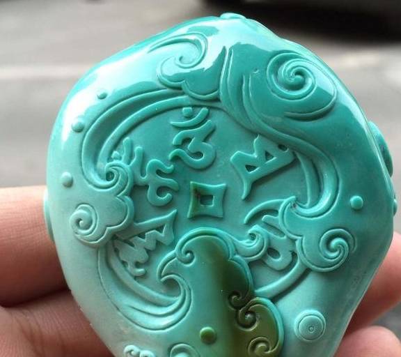 原来绿松石也可以“整容”？整容过后的绿松石，颜值提升100倍！  第15张