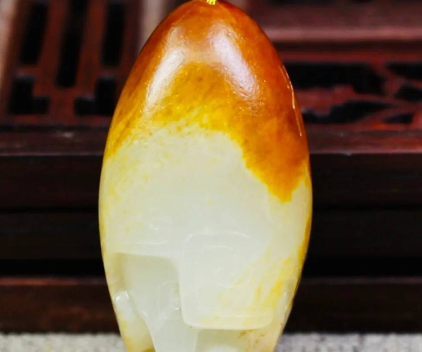 黑点、僵皮、石性！和田籽料“锦灰堆”是不得已而为之吗？  第4张