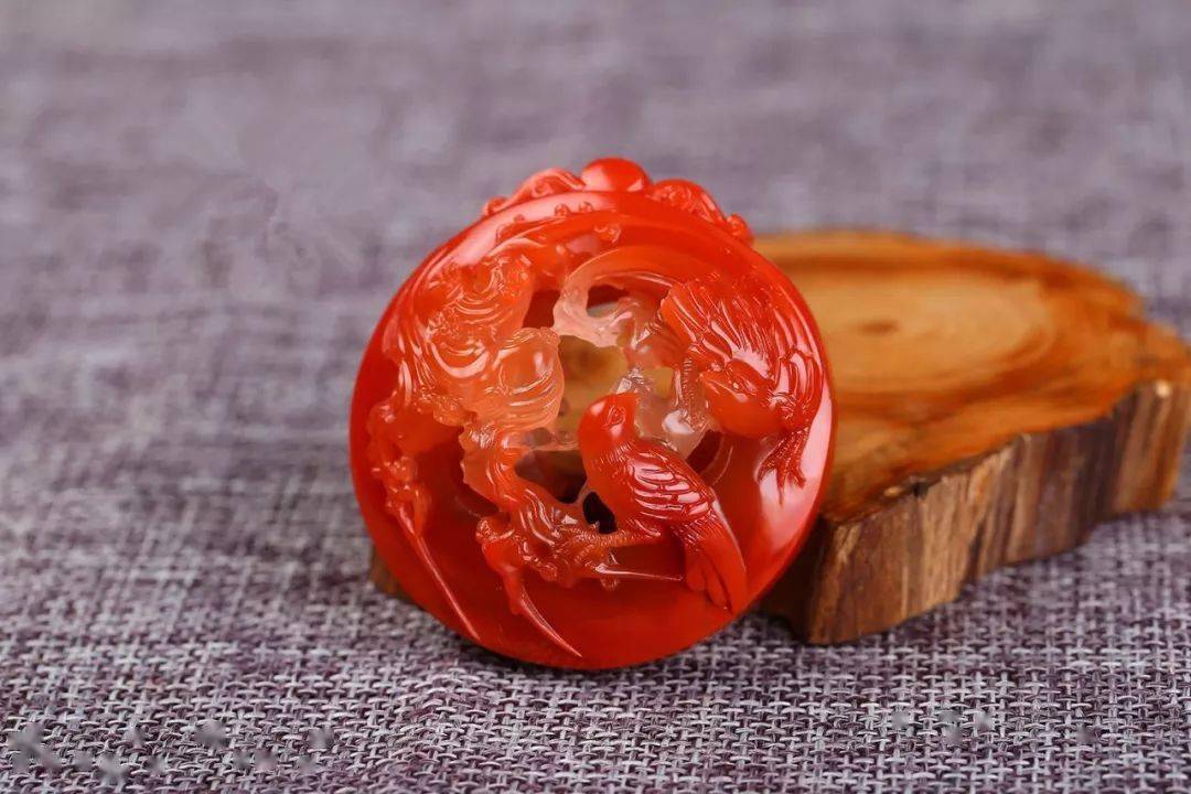 白、粉、青、碧、红，谁是最受追捧的玉种  第14张