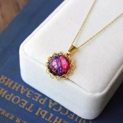 珠宝界“李鬼”——所谓的“帝皇石”、“冰翠”真面目令你想象不到...  第6张