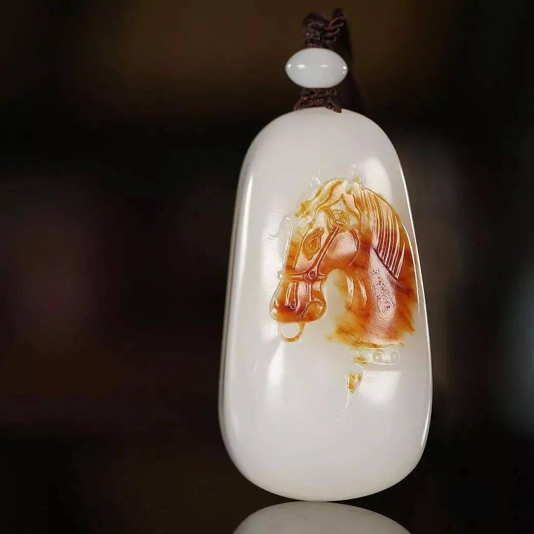 籽料中这3种俏色最值钱！第3种拍出上百万！  第2张