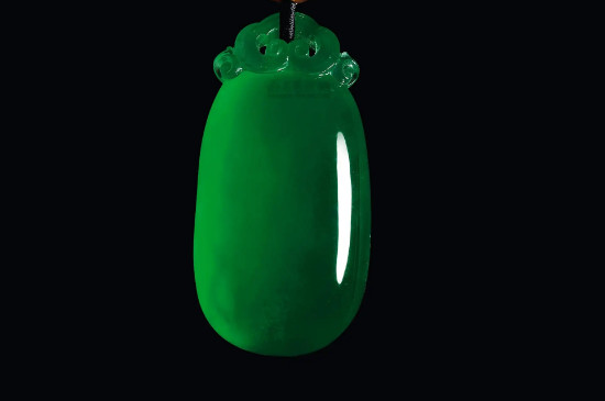 翡翠的绿色有哪几种绿  第3张