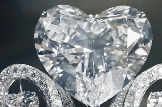 钻石的密度大于水晶吗  第2张