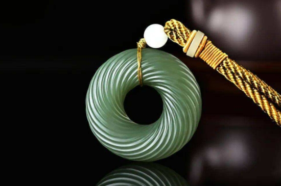 平安扣和貔貅哪个好  第4张