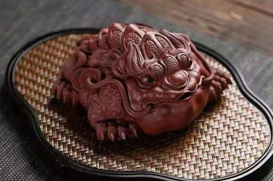 三足金蟾最忌讳什么生肖  第4张