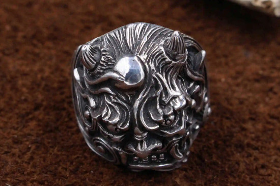 银项链洗澡可以戴吗  第3张