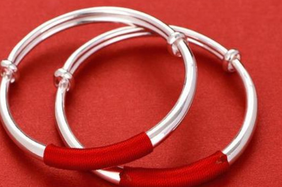 一个银手镯大概多少克  第2张