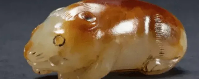 糖白玉是和田玉吗  第1张