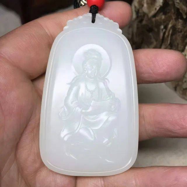 珠宝首饰上不同造型的观音都有什么寓意？  第5张