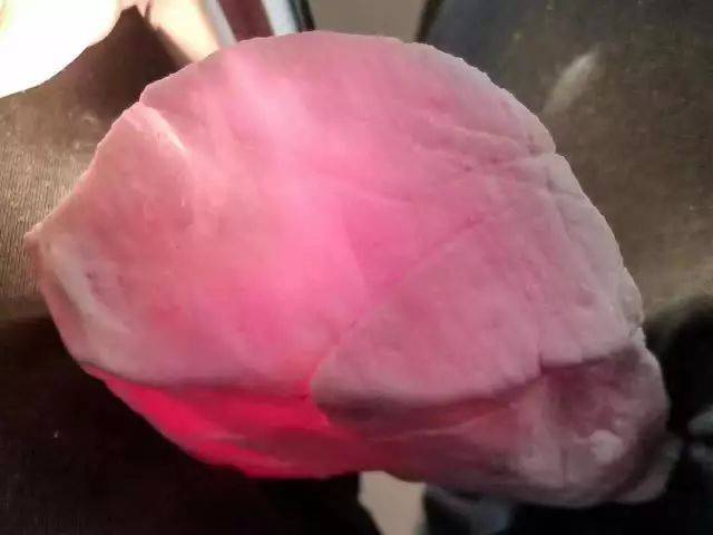 翡翠除了帝王绿，还有哪些价值上亿?  第2张