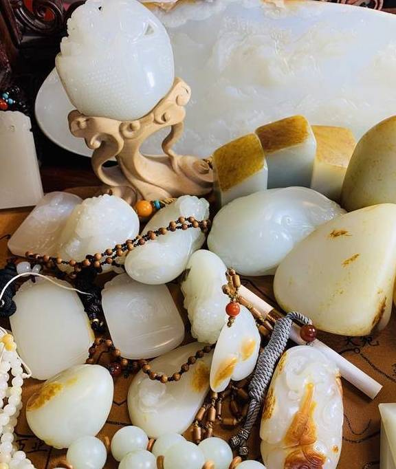 和田玉升值交易价格惊人，这几种和田玉升值空间巨大，适合收藏  第2张