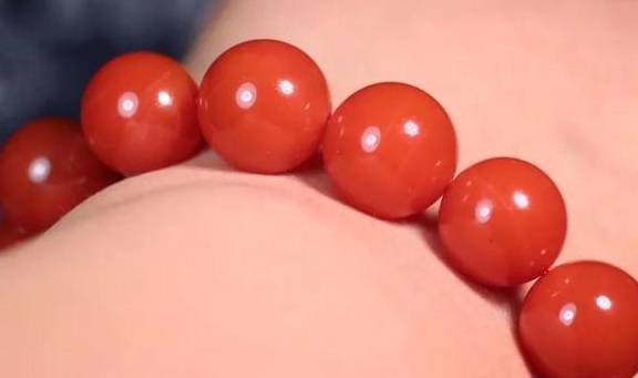 南红樱桃红手串，要怎么挑选才不会被坑？  第5张