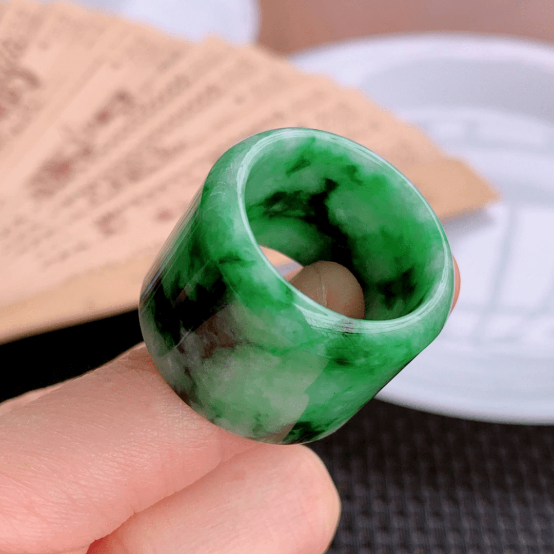 关于翡翠戒指，看这篇就懂了  第2张