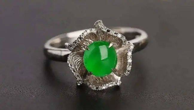 关于翡翠戒指，看这篇就懂了  第1张