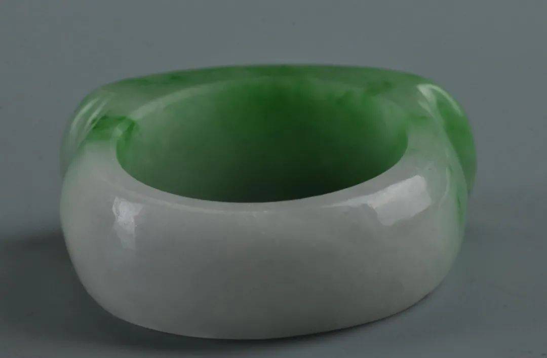 关于翡翠戒指，看这篇就懂了  第5张