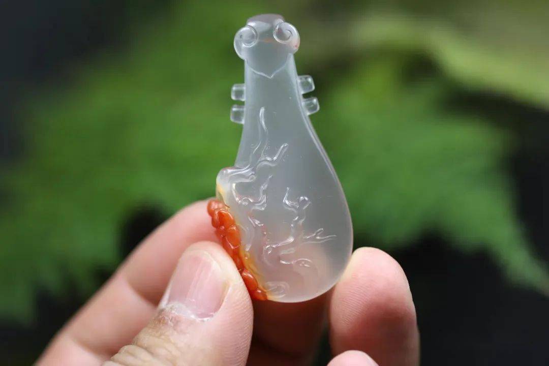 无裂不南红，太完美的南红玛瑙往往是假货！  第8张