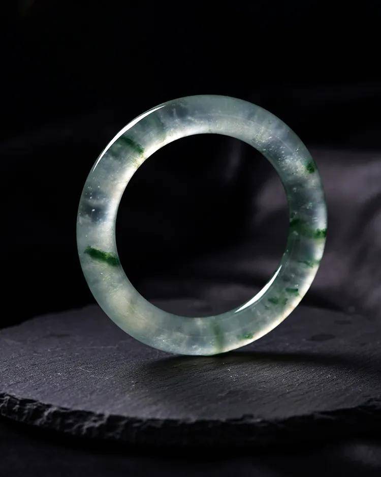 圆条手镯比扁条手镯贵？看看便知！  第6张