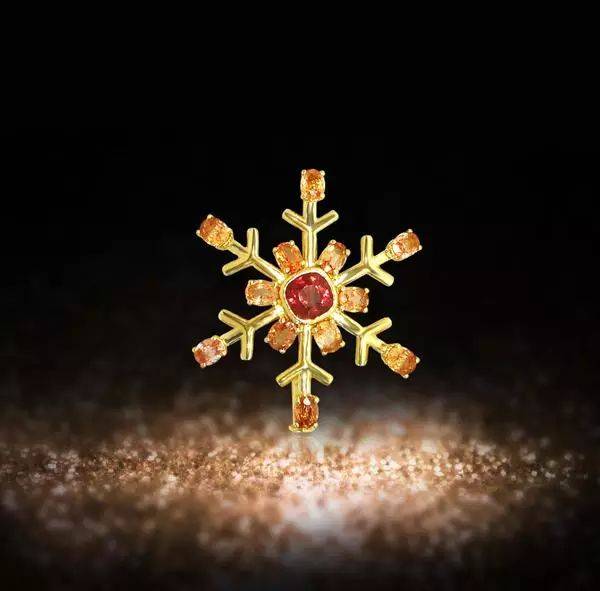 女人首饰盒里为什么需要这6件首饰  第6张