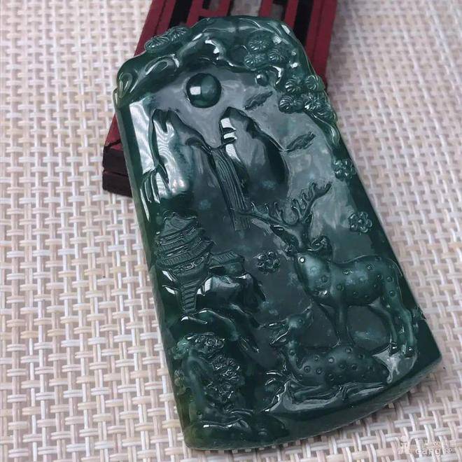 翡翠鹿的寓意你了解吗？  第7张