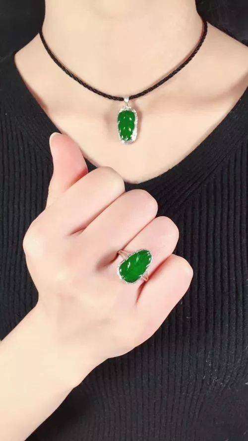 叶子赋予翡翠新的意义，而翡翠给了叶子永恒！  第9张