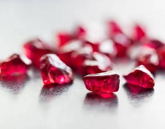 未来五年，这类红宝石升值趋势强劲！彩宝商找到新增长机遇  第3张