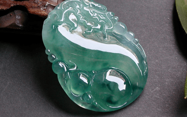 怎么正确盘翡翠？不懂的人还在这样做，学到了  第5张