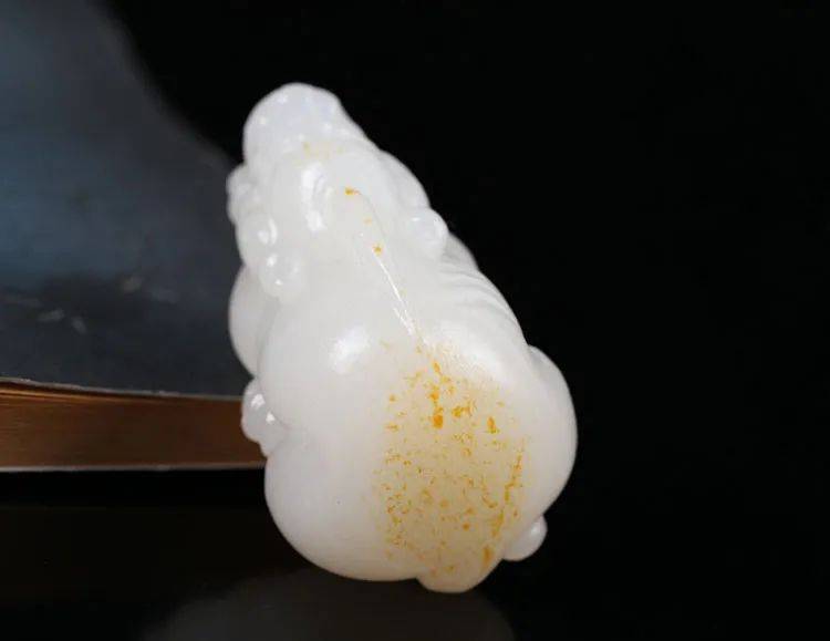 “网红玉石”俄料深受众人喜爱的原因何在？  第3张