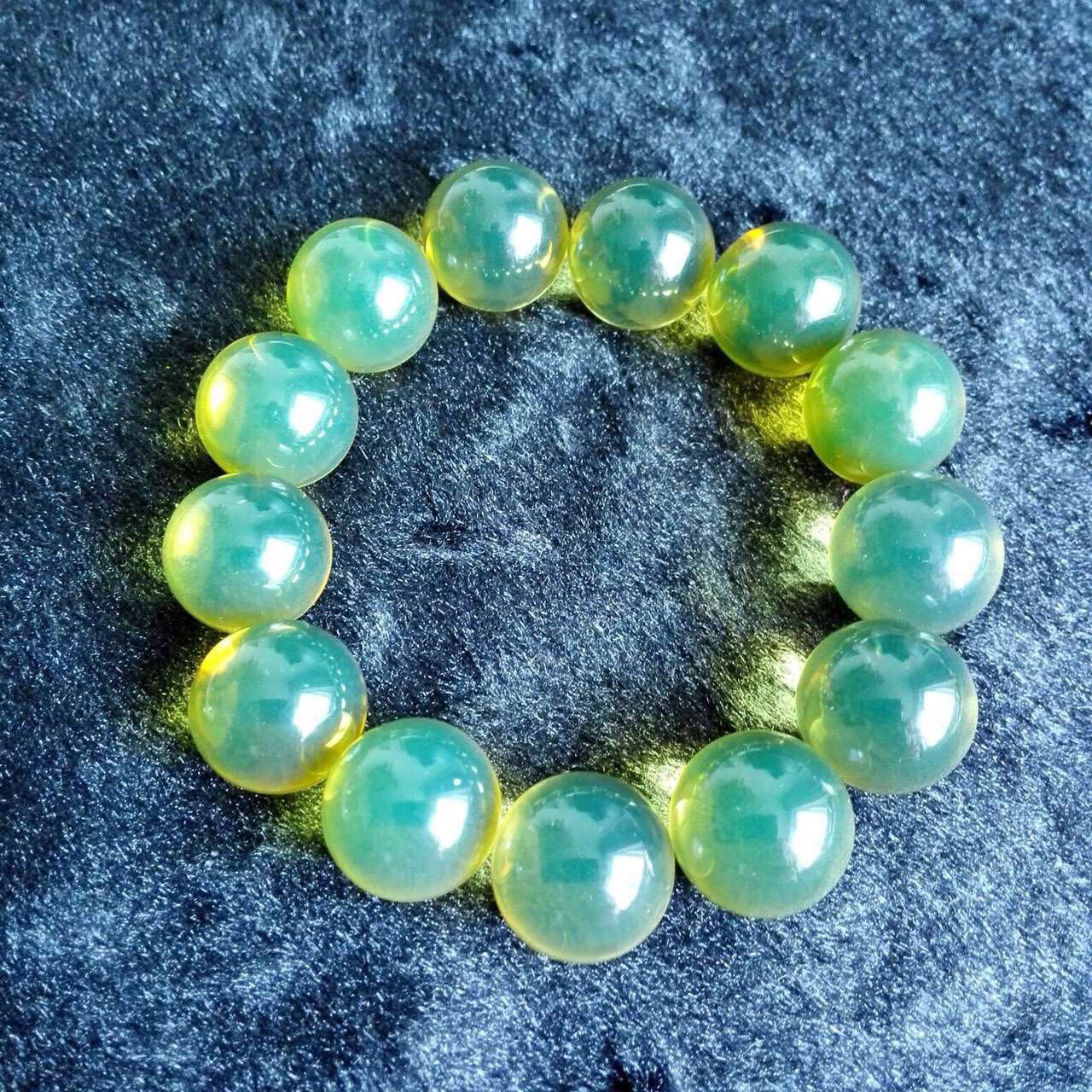 多米尼加蓝珀：颜色不同价格相差几条街  第4张