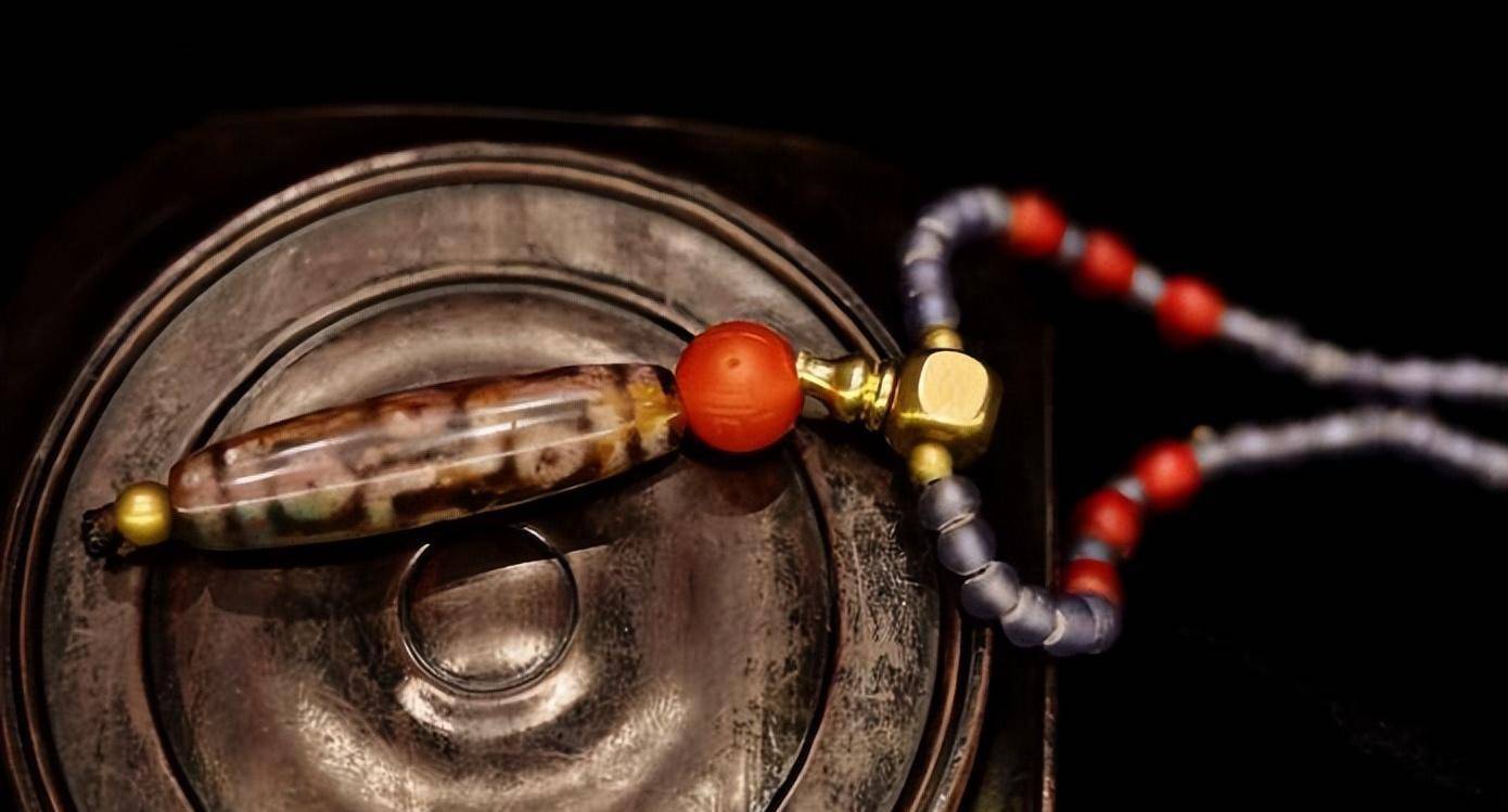 一颗就能卖上千万？古代天珠也是人工制造，为何现代天珠却不值钱  第6张
