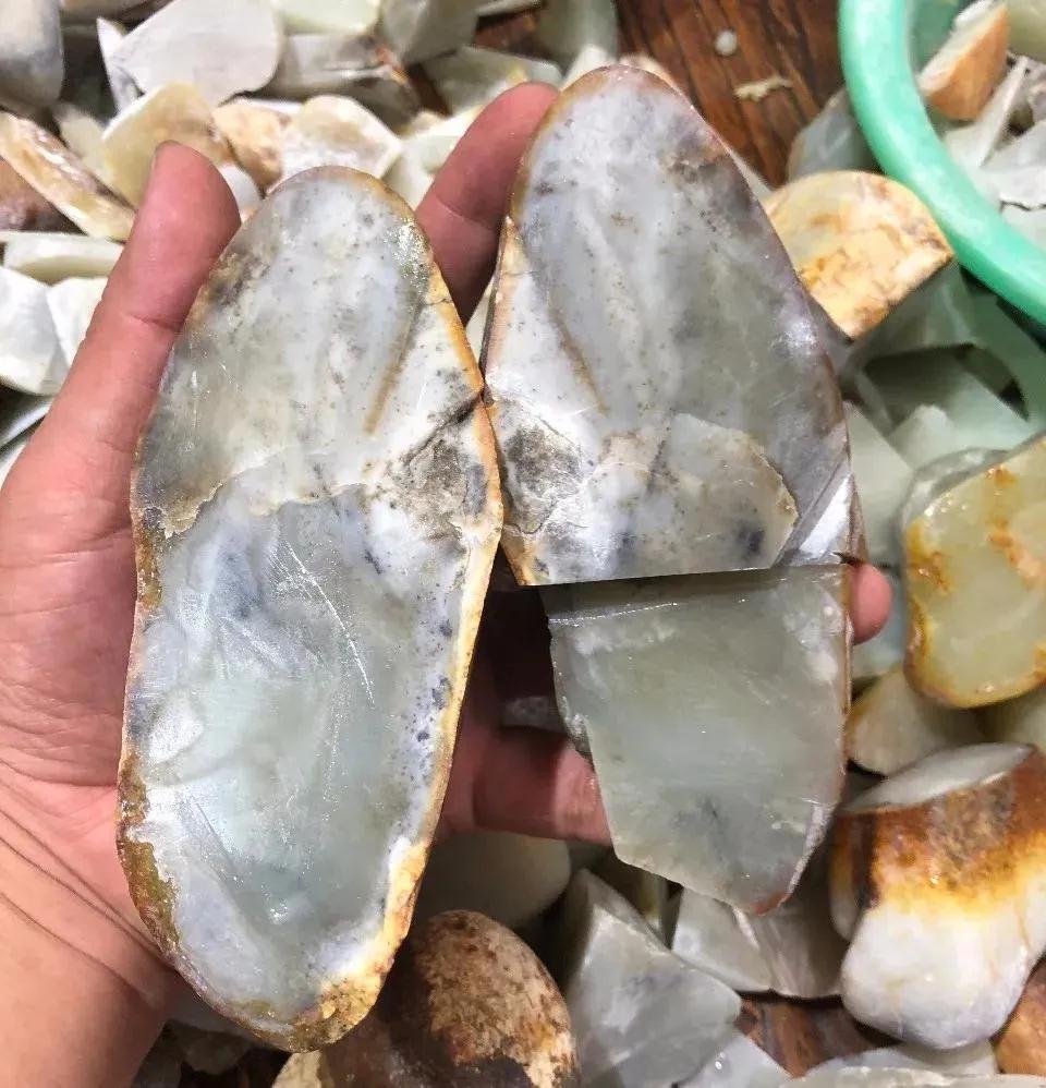 和田玉一般都有哪些瑕疵呢？！  第5张