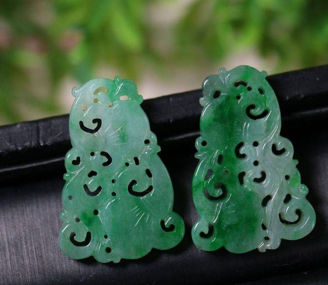 都知道翡翠是“玉石之王”，但这个称号的真实来历却是这首诗！  第19张