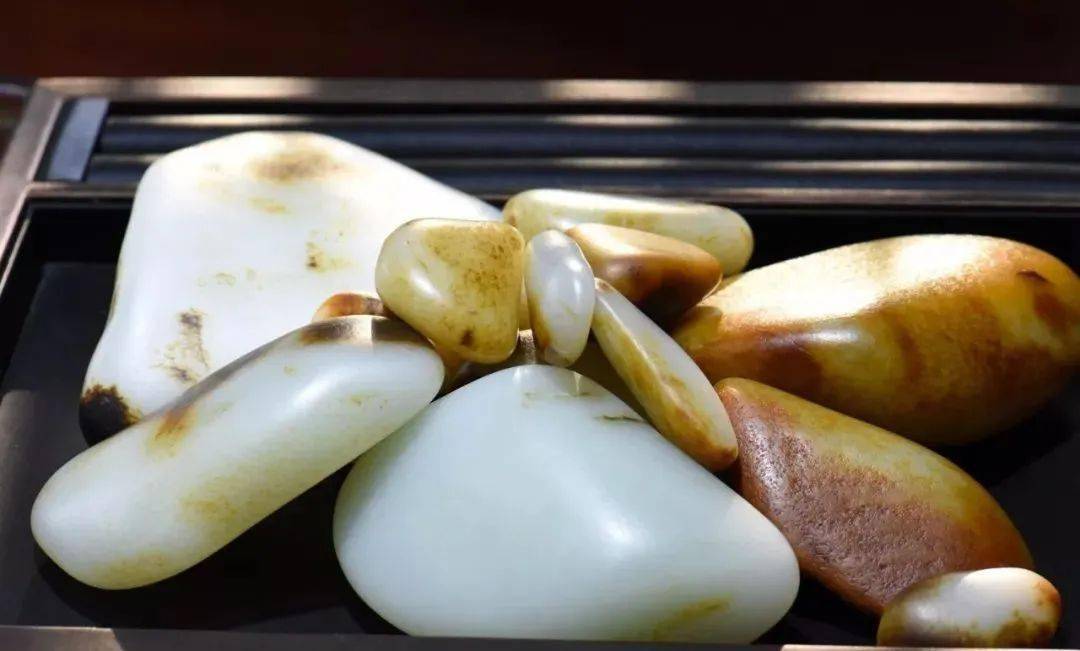 玉石利益链，谁赚的钱最多？  第10张