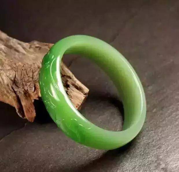 这些鬼话千万别信！特别是玉石界这八大鬼话  第7张