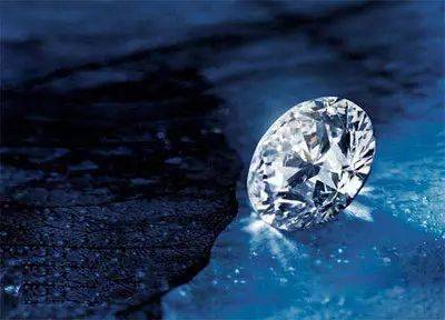 谈婚论嫁才购买钻石？你的钻石不只代表爱情  第2张