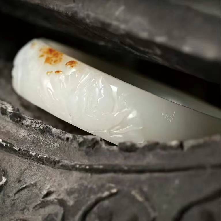 3种看似科学，实则荒唐的和田玉鉴定方法  第8张