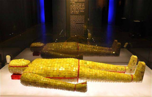 能“死而复生”的金缕玉衣，富豪造假了一件，权威专家：估价24亿  第2张