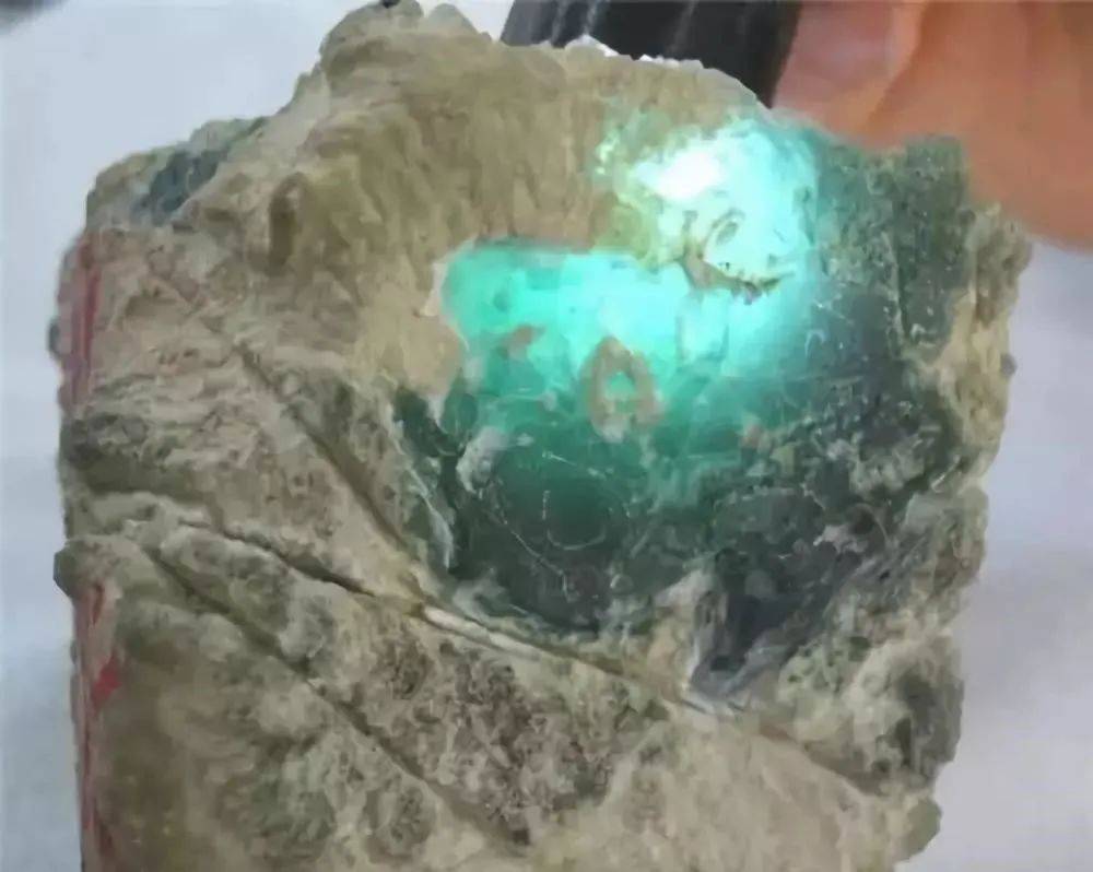 翡翠傻傻分不清?历史上的五大“名玉”  第7张