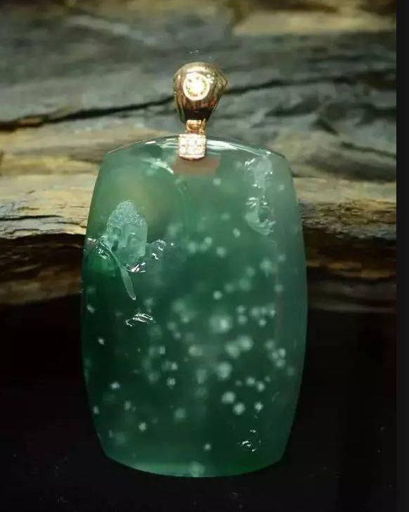 翡翠中有这样的金丝，价格立马翻几倍！  第9张