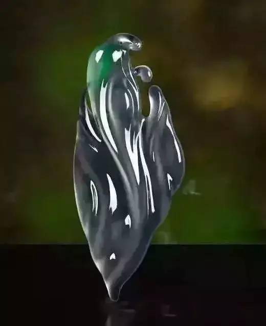 为何翡翠被热追?精美翡翠让人爱不释手啊  第5张