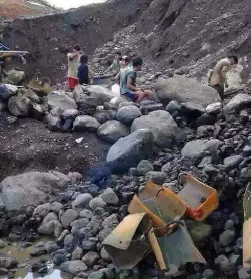 翡翠矿区局势动荡，翡翠市场该何去何从？  第3张