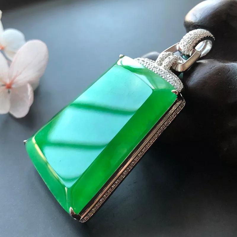 翡翠矿区局势动荡，翡翠市场该何去何从？  第12张