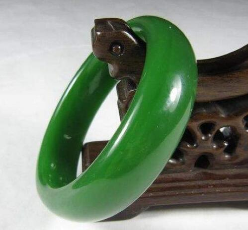 市场上哪些和田玉比较受欢迎?  第9张