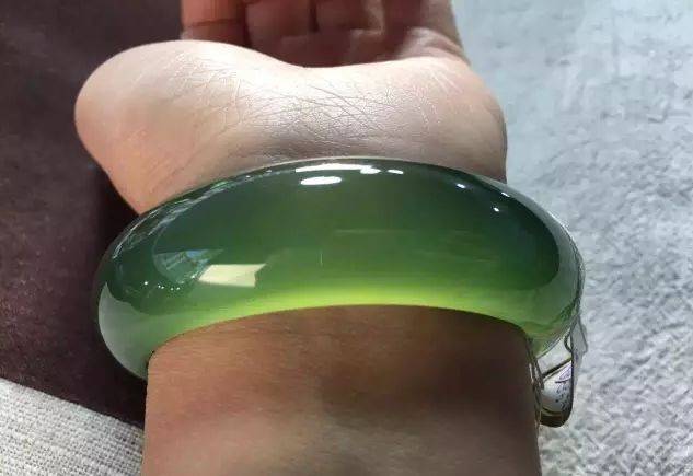 如何区别翡翠和天青冻  第2张