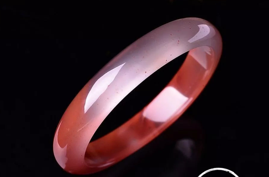 为什么都是玛瑙，南红身价却要贵上百倍  第4张