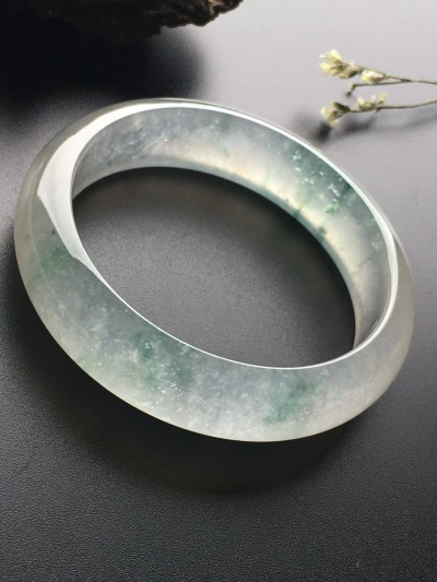 缅甸翡翠玉石，在收藏榜稳居不下，保养的误区甚至有90%人中招!  第8张