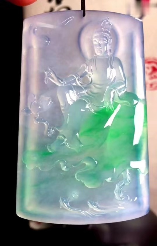 翡翠玉石珠宝无贵贱，喜欢戴的开心就好！  第11张